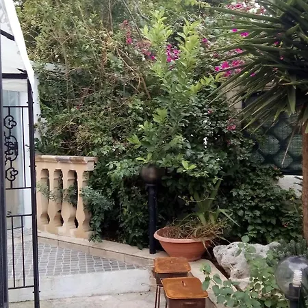 Baia 2 Apartment *